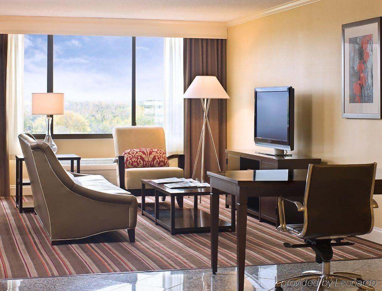 Holiday Inn Hartford Downtown Area, An Ihg Hotel East Hartford Eksteriør billede